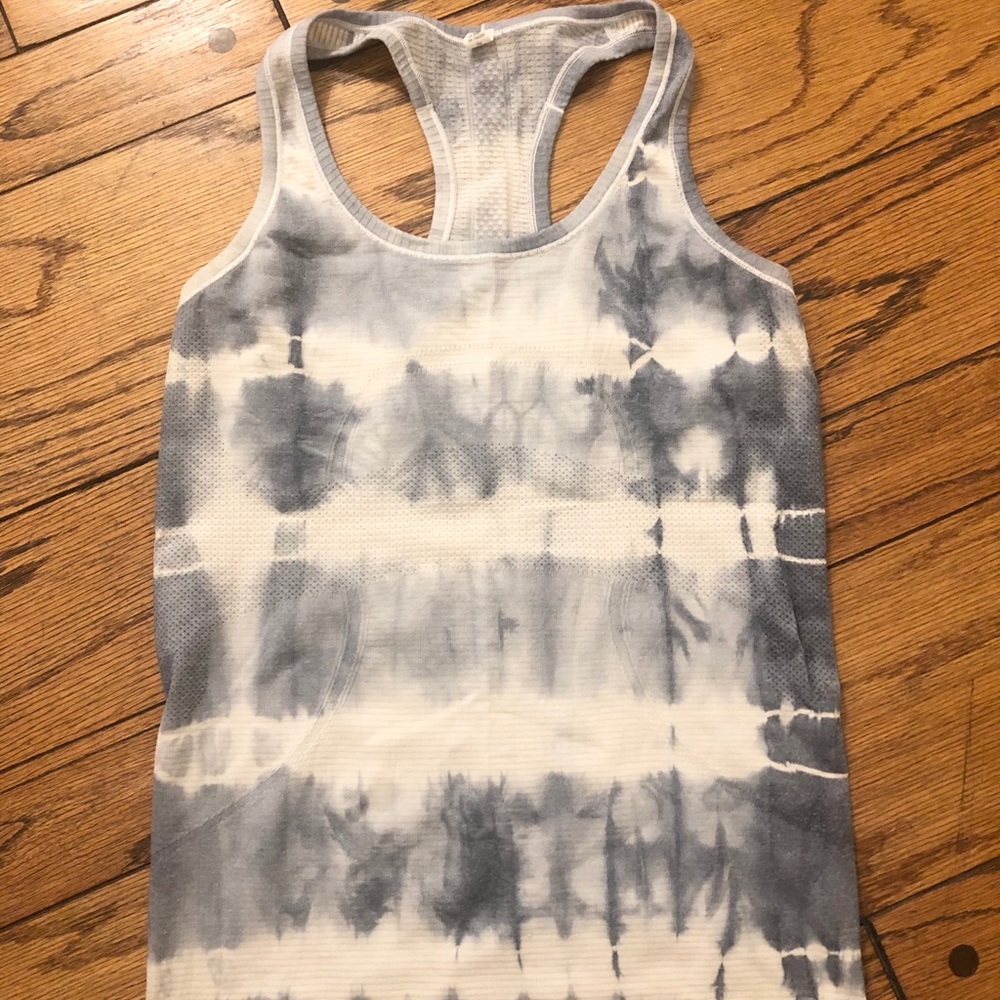 Lululemon Workout Top